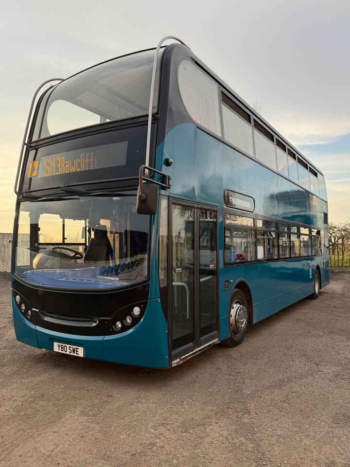 2011 ADL E400. 78 seats, 2 Buses available.